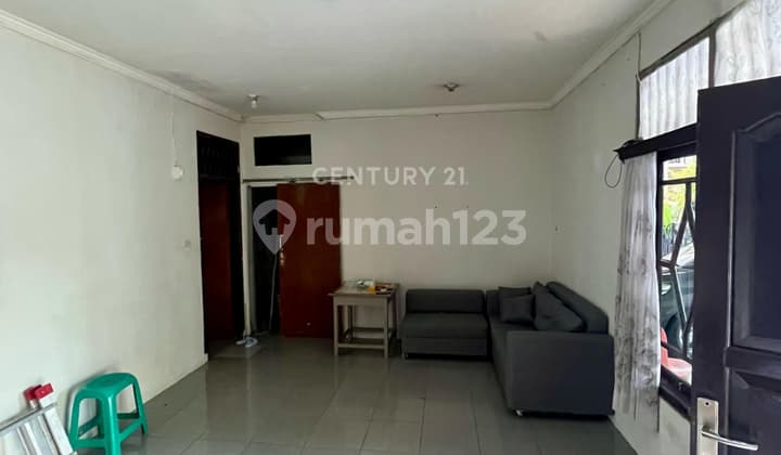 2-Storey Boarding House Ready to Occupy and Flood-Free in Kayu Putih S8551