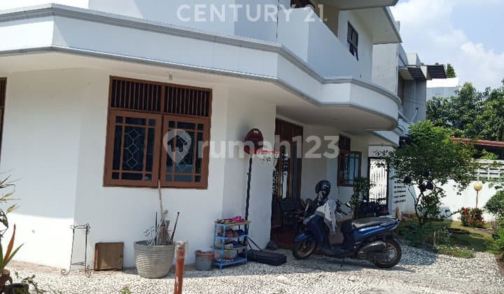 Rumah 2 Lantai Siap Huni Harga Mendekati NJOP Kelapa Gading