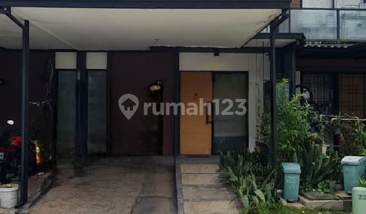 Rumah Baru Furnished 2 Lantai di Karawaci S9382