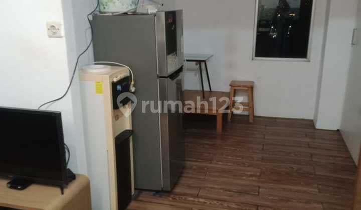 Di Sewakan Apartemen Green Park View