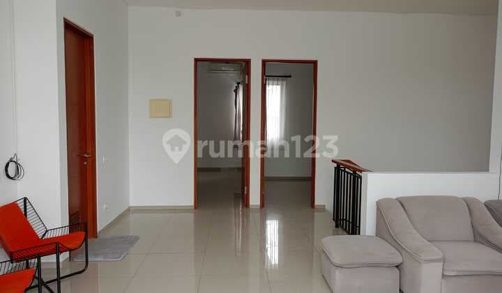 For Rent: Comfortable and Well-Maintained House in Sayap Setiabudi