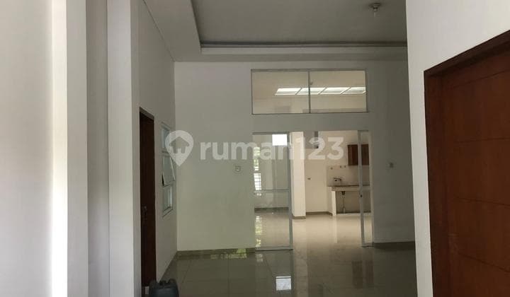 Disewakan Rumah di Taman Holis Indah Siap Huni