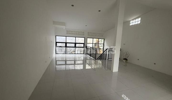 Disewakan Ruko Siap Huni Lokasi Strategis Dikawasan Sayap Bkr