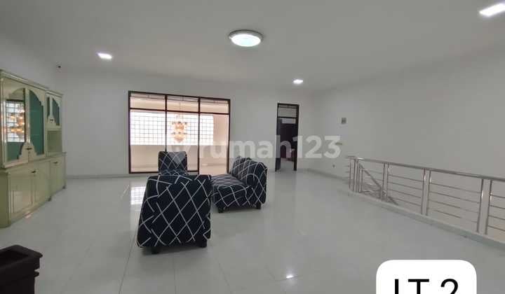 Rumah 2 Lantai Siap Huni Terawat Di Komplek Taman Sakura Soekarno Hatta Bandung