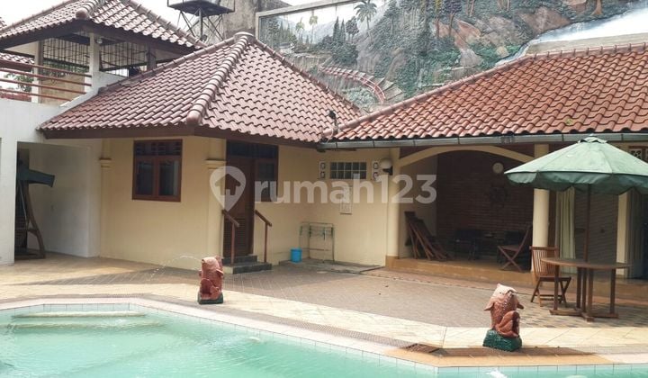 Rumah di Komplek Deplu, Tangerang