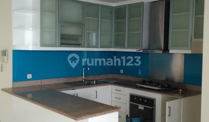 Apartemen MOI Semi Furnished