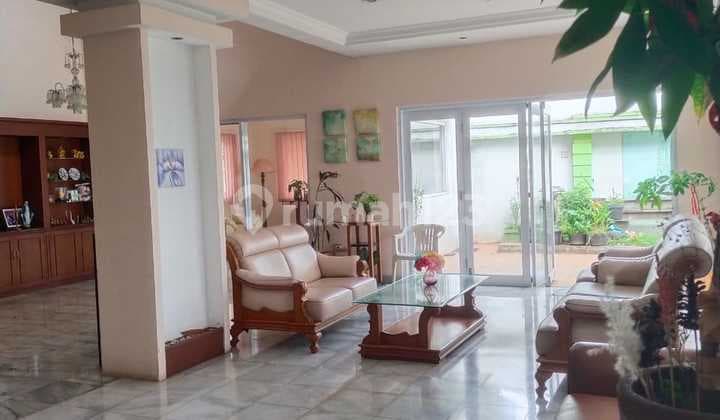 Giri Loka Park Bsd Corner House Park View Certificate 11 M Negotiable