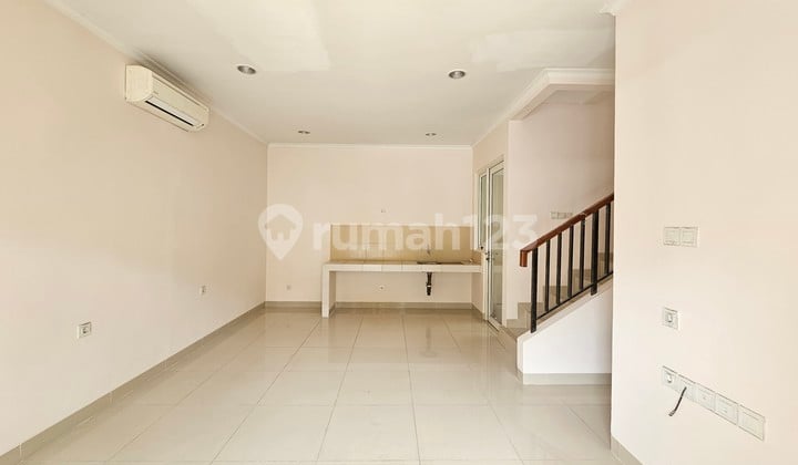 Dijual Rumah Murah Banget, Siap Huni, Di Cluster Thomson Gading Serpong