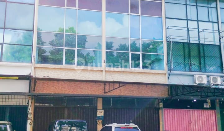 4-Unit Row Shop 4 Floors + Elevator Srengseng - Kembangan Main Roadside