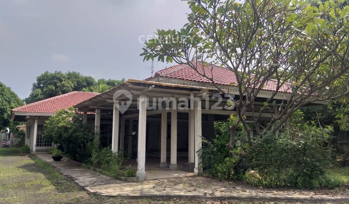 Tanah dan Bangungan Gudang di Kawasan Industri Pulogadung S8040