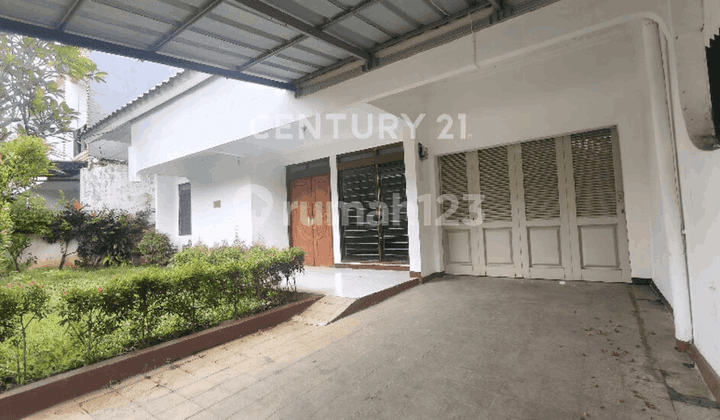 Rumah Kayu Putih Aman Strategis Bebas Banjir S9533
