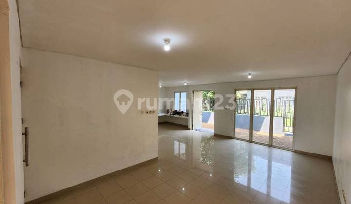 Rumah 2 Lantai Siap Huni Di Perum Grand Taruma Karawang S6846