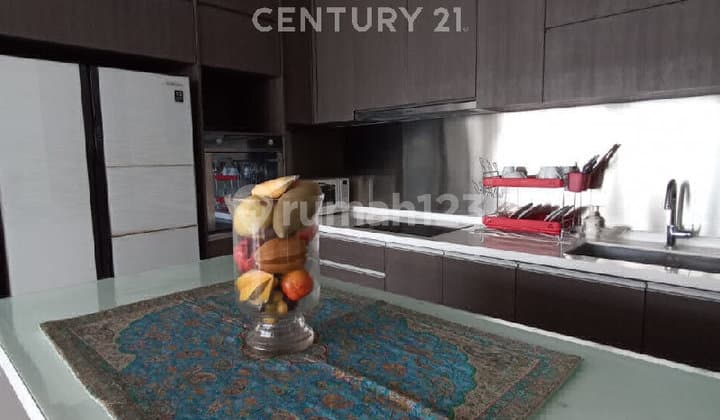 Dijual Apartemen Mewah Casa Domaine Twr 2 LT 32 di Jakarta Pusat