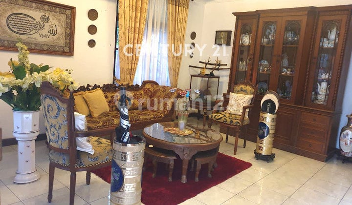 Rumah Hoek 2 Lantai di Kayumas Pulogadung Jakarta Timur S9599