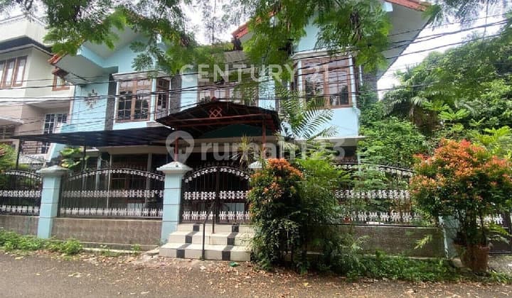 Rumah Tinggal 2 Lantai Hoek Dalam Komplek Di Rawamangun S9174
