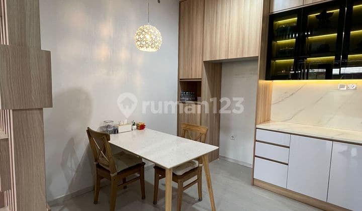 J Turun Harga!! Disewakan Rumah Citra Garden Puri Full Interior
