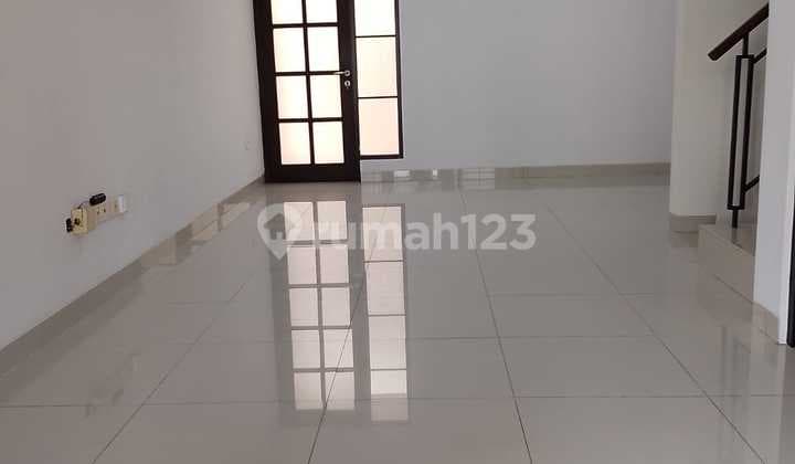 J Disewakan Rumah Green Lake City Cluster East Asia 6X15