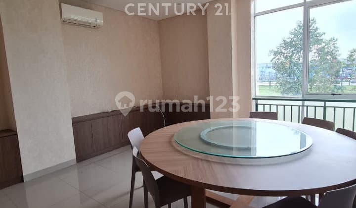 Ruko 3 Lantai Gandeng 3 Jalan Raya Boulevard PIK 2
