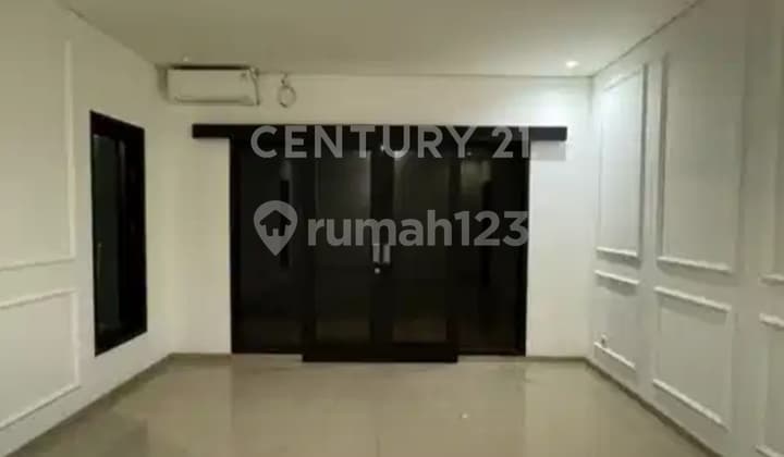 Disewa Rumah Townhouse Cilandak, Jakarta Selatan.