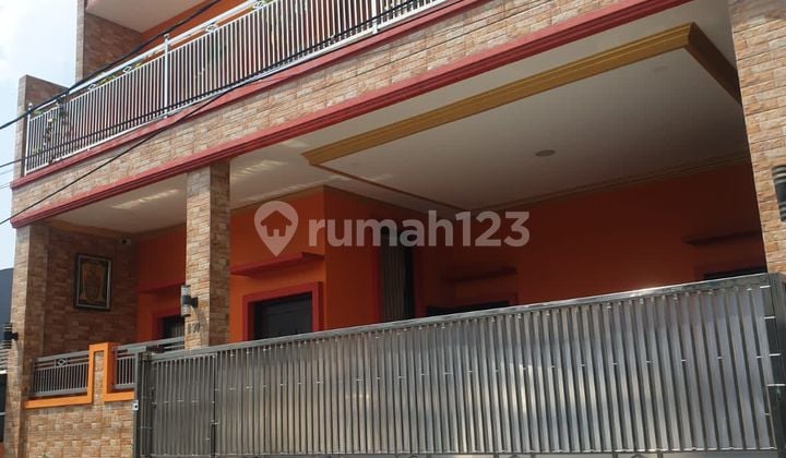 Jarangada Large 2-Story House Duren Jayabekasi Timur
