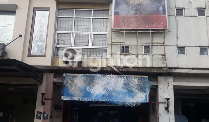 Ruko Grand Kalimas, Lokasinya Sangat Strategis