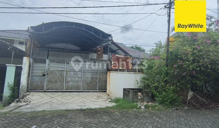 For Sale Freehold House in North Jemursari, Surabaya For Sale Freehold House in North Jemursari, Surabaya
