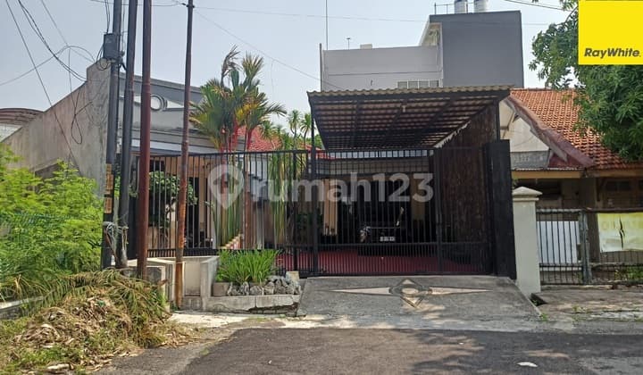 Dijual Rumah SHM di Penjaringan Asri Rungkut Surabaya