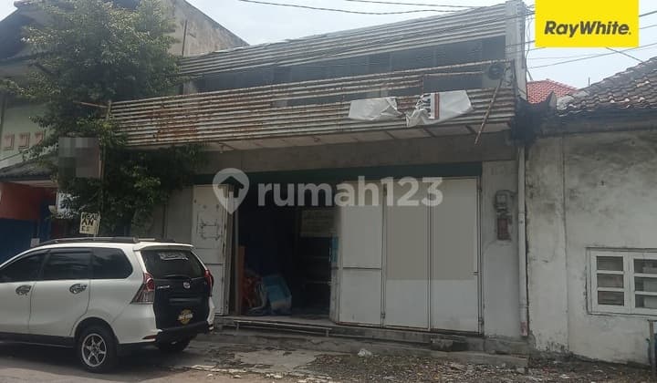 Dijual Rumah SHM di Jalan Peneleh Surabaya