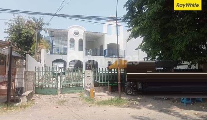 Disewakan Rumah di Jalan Cimanuk Raya Darmo Surabaya Pusat