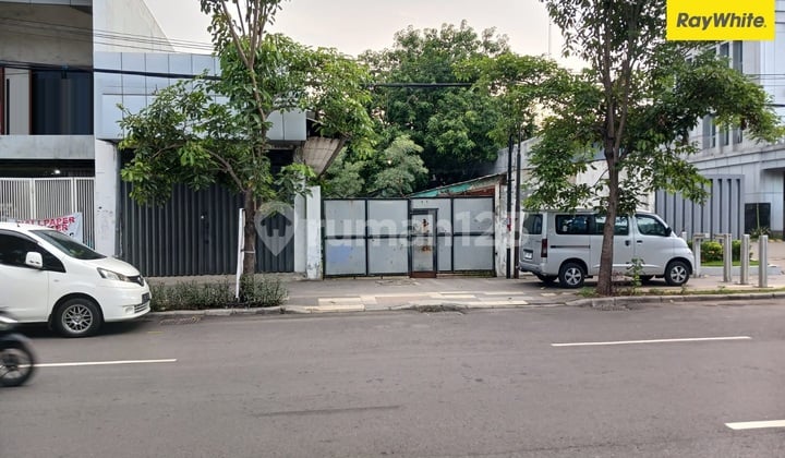 Dijual Tanah Kavling Strategis di Jalan Demak Surabaya