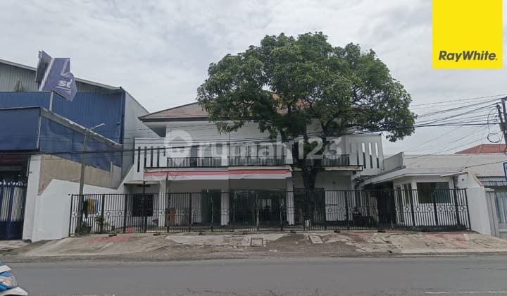 Disewakan Rumah di Jalan Raya Jemursari Surabaya