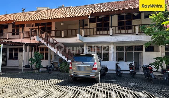 Dijual Rumah 2 lantai di Jemursari Selatan Surabaya