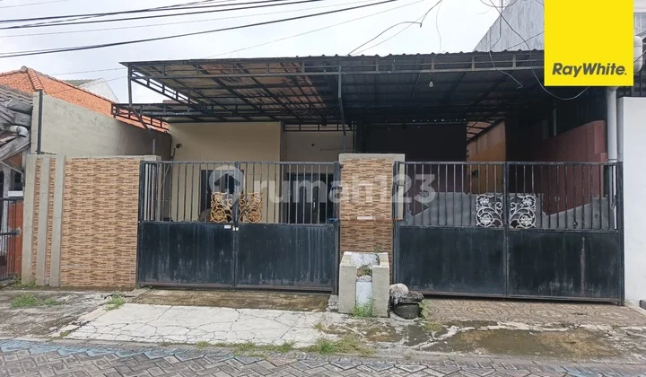 Dijual Rumah di Jalan Kutisari Selatan Surabaya Dijual Rumah di Jalan Kutisari Selatan Surabaya