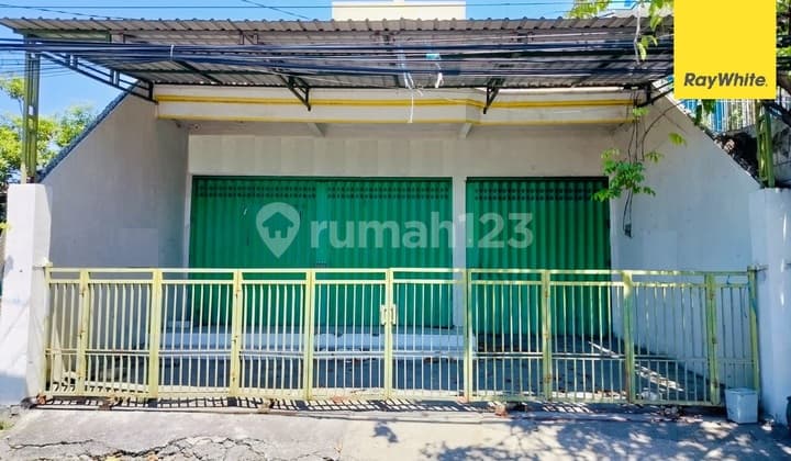 For Sale: Shop House on Kyai Tambak Deres Street Surabaya