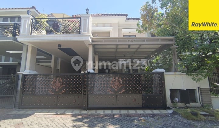 Dijual Rumah 2 lantai di Central Park A Yani Surabaya Dijual Rumah 2 lantai di Central Park A Yani Surabaya