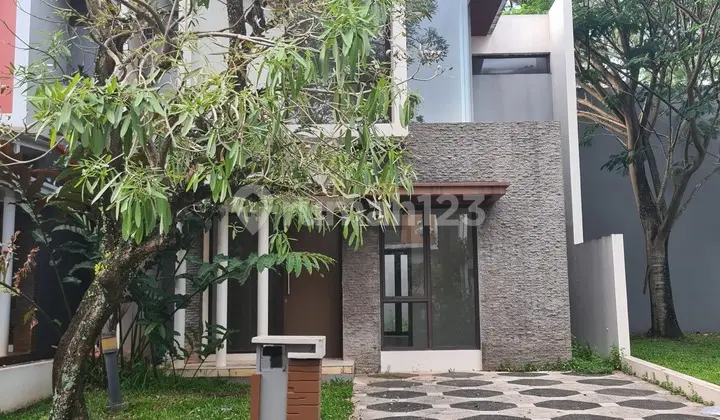 Quick Sale 2-Story Move-In Ready House, Located in Foresta BSD