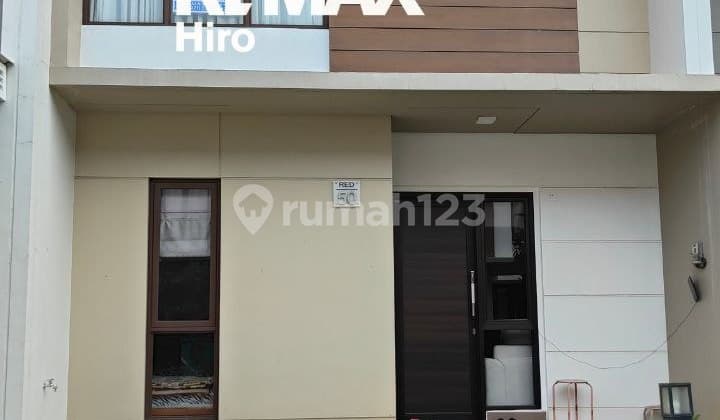 Dijual Rumah Semi Furnished Dlm Cluster di Summarecon Bekasi