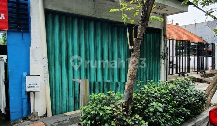 Disewakan Ruko Strategis Pusat Kota di Jl Diponegoro Surabaya Disewakan Ruko Strategis Pusat Kota di Jl Diponegoro Surabaya