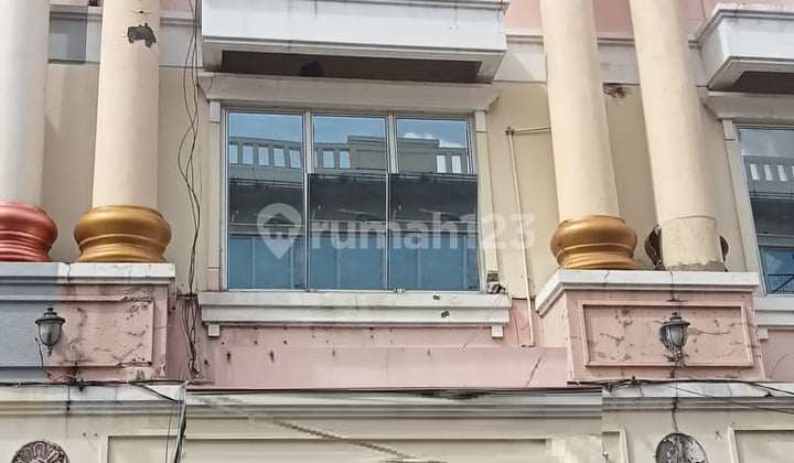 Disewakan Ruko Pusat Kota di Grand Flower Kedungdoro Surabaya Disewakan Ruko Pusat Kota di Grand Flower Kedungdoro Surabaya