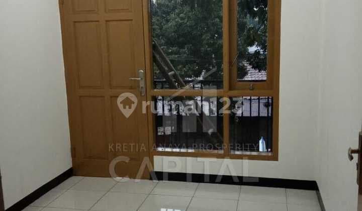 Rumah bisa untuk Usaha atau Ruko dengan Strategis di Sayap Astanaanyar