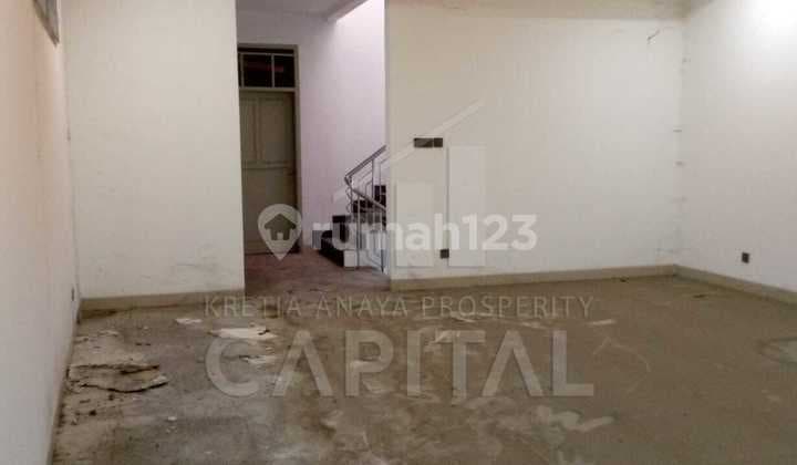 Sewa Ruko 3 Lantai di Jl Pelajar Pejuang