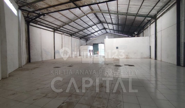 Gudang Siap Pakai di Area Bandung Selatan Sayap Mohammad Toha