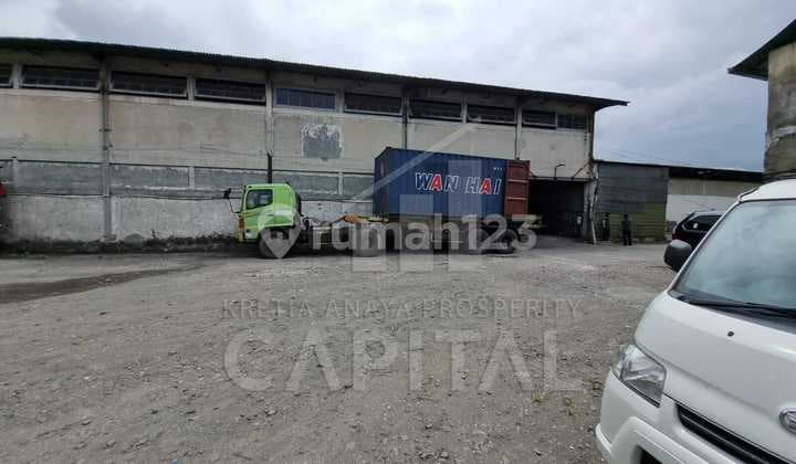 Strategic City Center Warehouse Near Pasteur Toll Access and Pasir Koja Toll