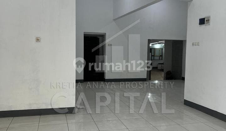 Ruko Siap Pakai dengan Posisi yang Strategis Ramai di Astana Anyar