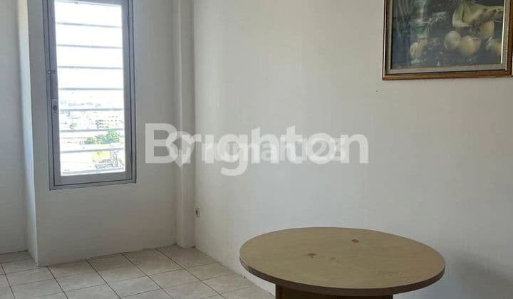 MENARA LATUMENTEN APARTEMEN JAKARTA BARAT DEKAT KAMPUS UNTAR, TRISAKTI SEMI FURNISH
