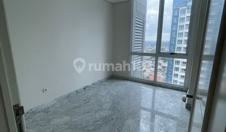 For Sale Cheap Tribeca Northern Condo Ready to Occupy