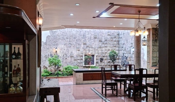 Dijual Villa Murah Mewah Griya Riatur Indah