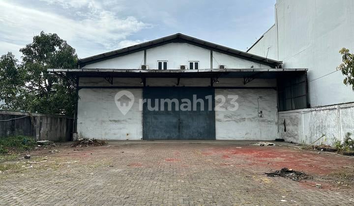 Warehouse for Rent, Spacious, Near Toll Access, Jati Medan Timur Road.