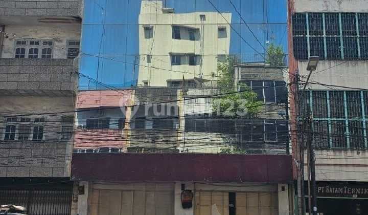Ruko Gandeng 6 Lantai Strategis Jalan Cirebon Medan