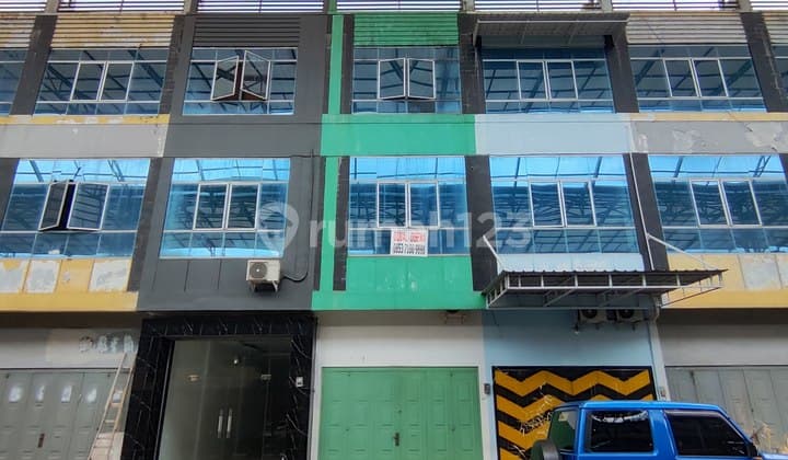 Disewa Ruko Murah Siap Huni Cbd Polonia Cocok Lokasi Usaha